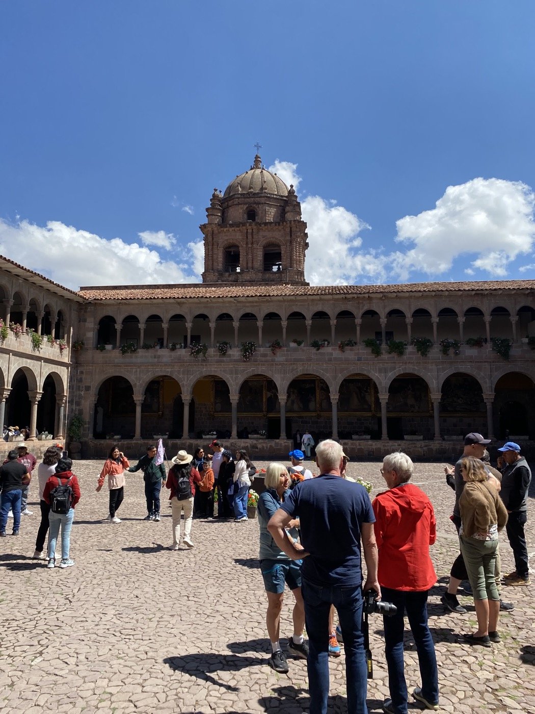 Registro real de um passeio em grupo em Cusco
